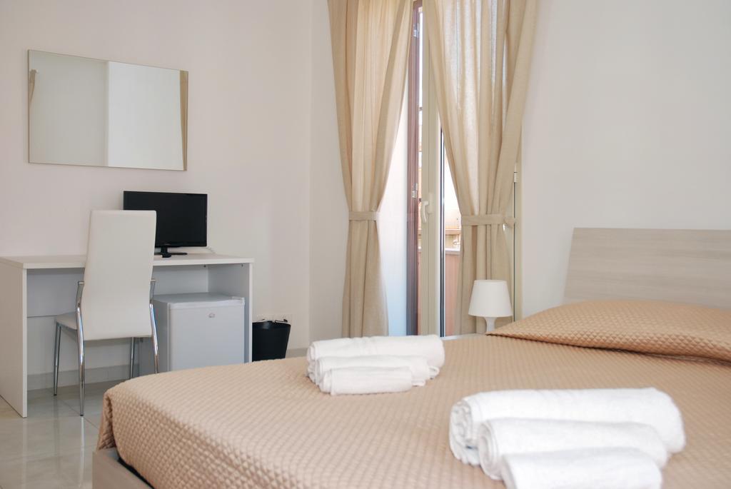 إيسبيكا B&B Sikelia الغرفة الصورة