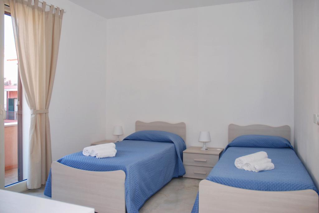 إيسبيكا B&B Sikelia الغرفة الصورة